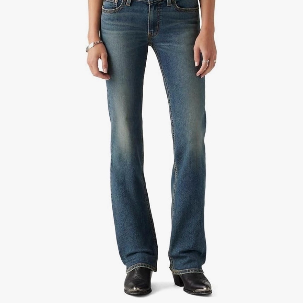Levi's Women's Boot Cut Jeans in Dark Blue